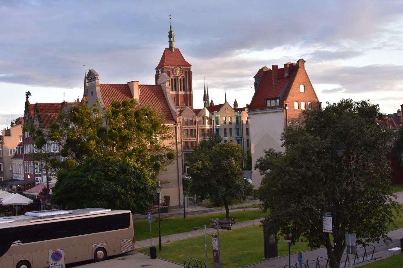 Hostel Przy Targu Rybnym Gdansk Exterior foto